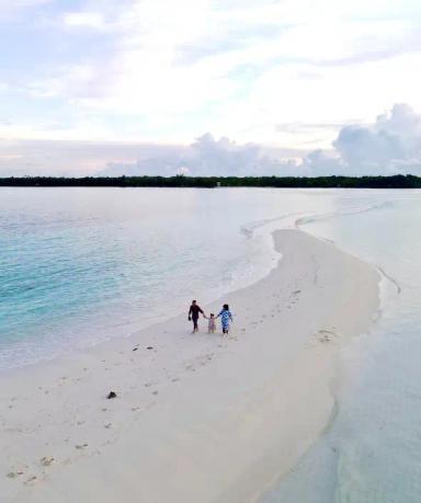 Perjalanan & Kegiatan di Pulau Pasir Timbul Ngurtavur