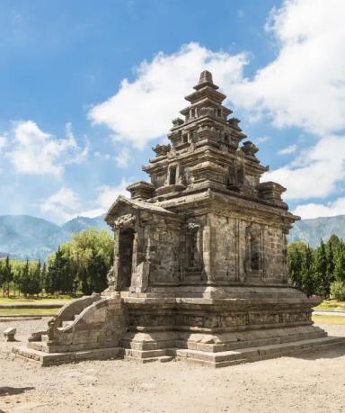 Kompleks Candi Arjuna