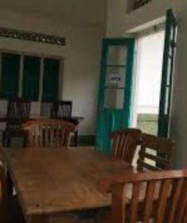 Makan Malam & Acara Bebas