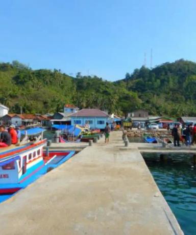 Kembali ke Dermaga Ketapang