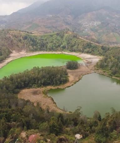 Dieng Plateu Theater & Batu Ratapan Angin