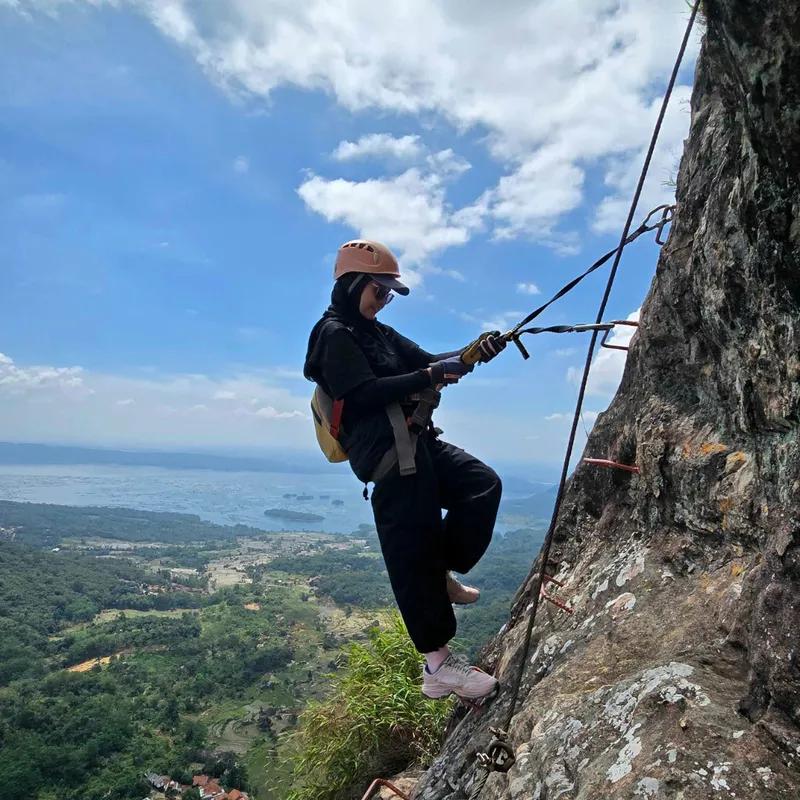 via-ferrata-seven-five-zero-mdpl-purwakarta