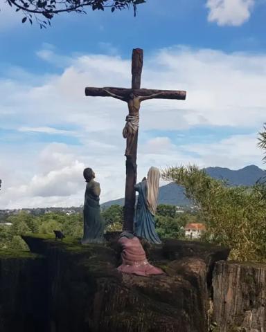 Gua Maria Pertapaan Karmel